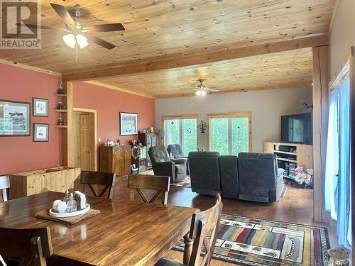 837 Stanrock Rd, Elliot Lake, ON - Indoor Photo Showing Dining Room