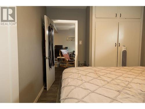 1944-1946 Hemlock Street, Prince George, BC - Indoor Photo Showing Bedroom