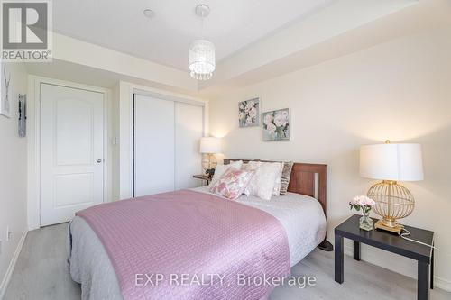 11 - 51 Hays Boulevard, Oakville, ON - Indoor Photo Showing Bedroom