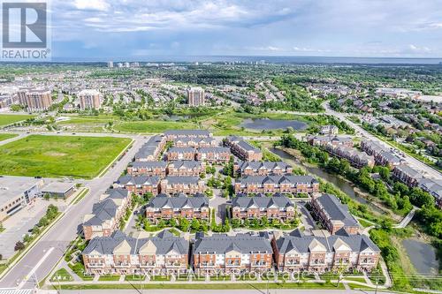 11 - 51 Hays Boulevard, Oakville, ON - Outdoor With View