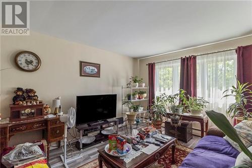 125-127 Atkinson Avenue, Moncton, NB - Indoor Photo Showing Living Room