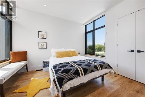 280 Anna Avenue, Naramata, BC - Indoor Photo Showing Bedroom