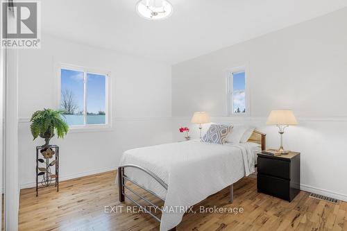 19285B County Rd 24 Road, North Glengarry, ON - Indoor Photo Showing Bedroom