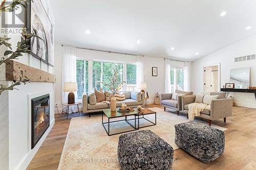 93 Summer Leigh Trail, Huntsville, ON - Indoor Photo Showing Living Room With Fireplace