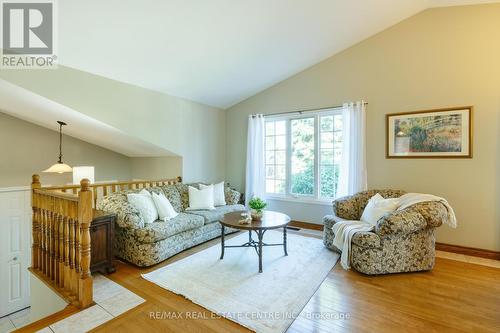 591 Bentinck Drive, St. Clair, ON - Indoor Photo Showing Living Room