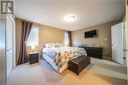 493 Beaumont Crescent, Kitchener, ON - Indoor Photo Showing Bedroom