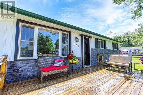 128 Cook Avenue, Fort Erie, ON - Outdoor With Deck Patio Veranda