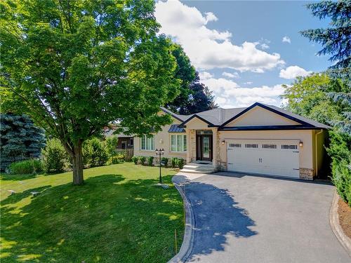 1306 Langdale Crescent, Oakville, ON 