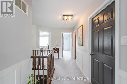 8769 Dogwood Crescent, Niagara Falls, ON - Indoor Photo Showing Other Room