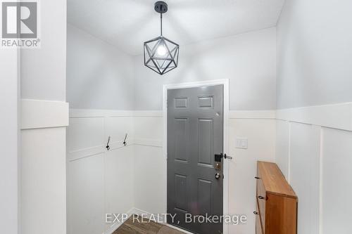 8769 Dogwood Crescent, Niagara Falls, ON - Indoor Photo Showing Other Room