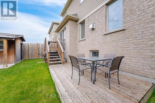 8769 Dogwood Crescent, Niagara Falls, ON - Outdoor With Deck Patio Veranda With Exterior