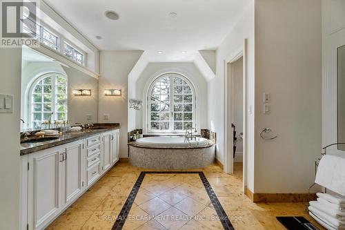 1476 Carmen Drive, Mississauga (Mineola), ON - Indoor Photo Showing Bathroom