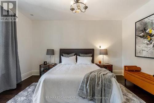 1476 Carmen Drive, Mississauga (Mineola), ON - Indoor Photo Showing Bedroom