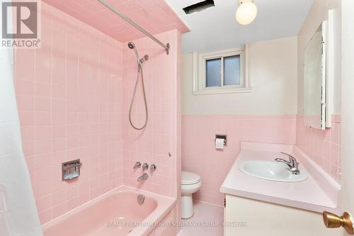 48 Barksdale Avenue, Toronto, ON - Indoor Photo Showing Bathroom