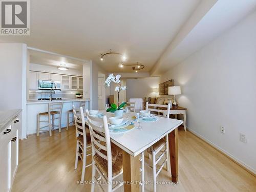 701 - 300 Balliol Street, Toronto, ON - Indoor Photo Showing Dining Room