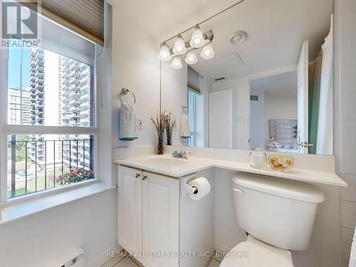 701 - 300 Balliol Street, Toronto, ON - Indoor Photo Showing Bathroom