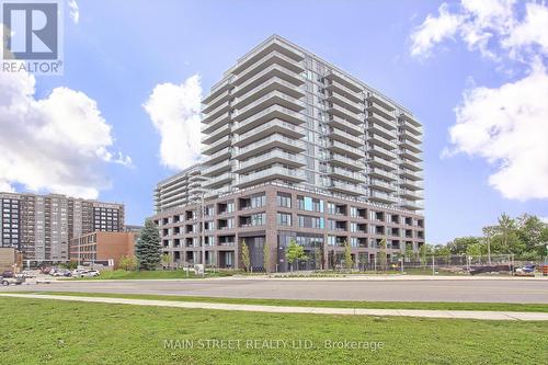 1509 - 185 Deerfield Road, Newmarket (Central Newmarket), ON - Outdoor With Facade