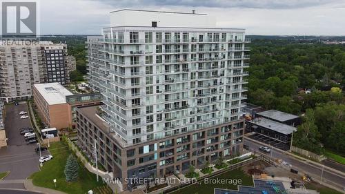 1509 - 185 Deerfield Road, Newmarket (Central Newmarket), ON - Outdoor