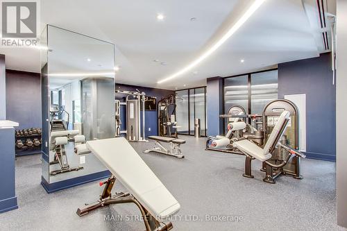 1509 - 185 Deerfield Road, Newmarket (Central Newmarket), ON - Indoor Photo Showing Gym Room