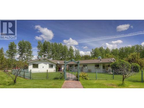 3835 N Cariboo 97 Highway, Williams Lake, BC - Outdoor