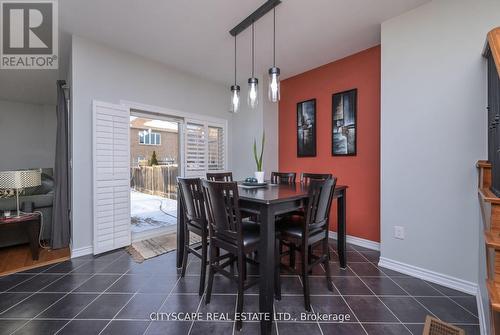 137 Mclaughlin Avenue N, Milton (Willmott), ON - Indoor Photo Showing Dining Room