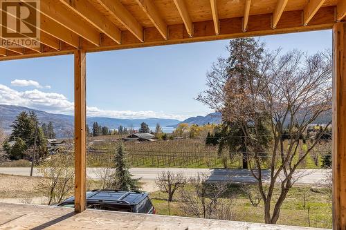 4976 Princeton Avenue, Peachland, BC 