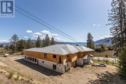 4976 Princeton Avenue, Peachland, BC 