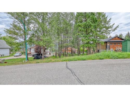 7315 Glacier Drive, Radium Hot Springs, BC 