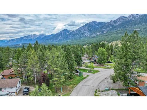 7315 Glacier Drive, Radium Hot Springs, BC 