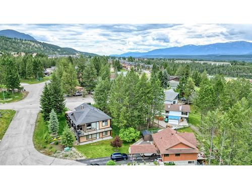 7315 Glacier Drive, Radium Hot Springs, BC 