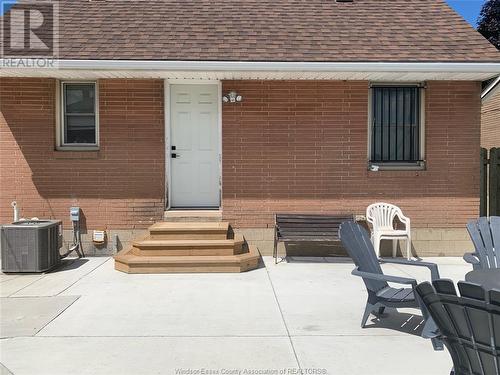 1244 Dot, Windsor, ON - Outdoor With Exterior