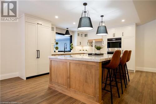 2008 Witmer Road, Petersburg, ON - Indoor Photo Showing Kitchen With Upgraded Kitchen