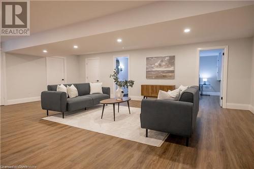 2008 Witmer Road, Petersburg, ON - Indoor Photo Showing Living Room