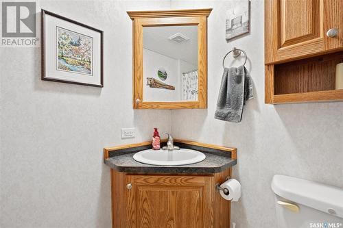 2 Clark Street, Sun Valley, SK - Indoor Photo Showing Bathroom