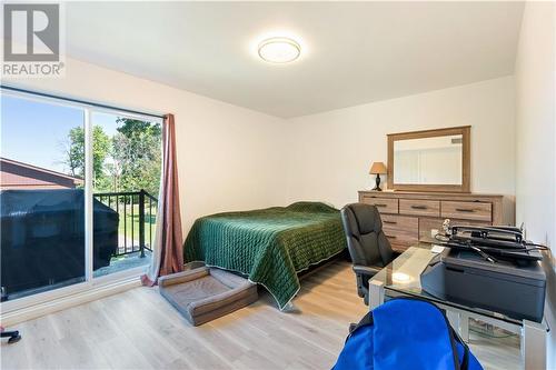 10 Victoria Street, Lancaster, ON - Indoor Photo Showing Bedroom