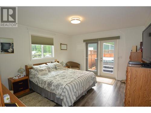 1645 Cottonwood Street, Telkwa, BC - Indoor Photo Showing Bedroom