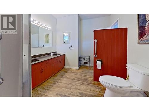 6217 97Th Street, Osoyoos, BC - Indoor Photo Showing Bathroom