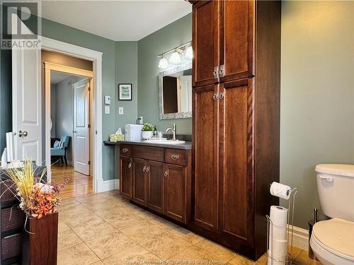 253 Wynwood Dr, Moncton, NB - Indoor Photo Showing Bathroom