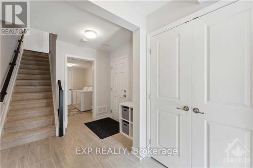 209 Anyolite, Ottawa, ON - Indoor Photo Showing Other Room