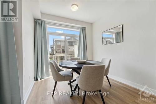 209 Anyolite, Ottawa, ON - Indoor Photo Showing Dining Room