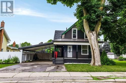 68 King Street N, Kawartha Lakes, ON - Outdoor With Deck Patio Veranda