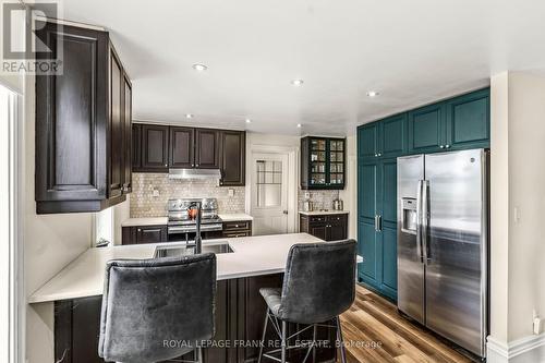 68 King Street N, Kawartha Lakes, ON - Indoor Photo Showing Kitchen With Stainless Steel Kitchen With Upgraded Kitchen