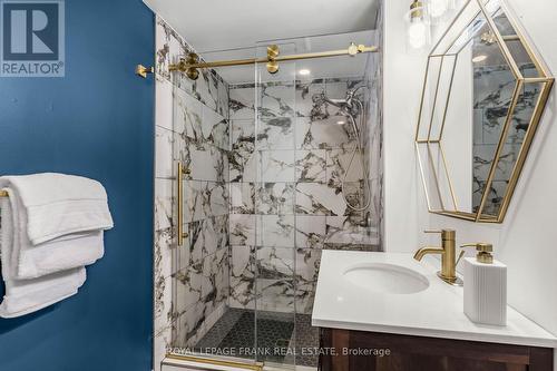 68 King Street N, Kawartha Lakes, ON - Indoor Photo Showing Bathroom