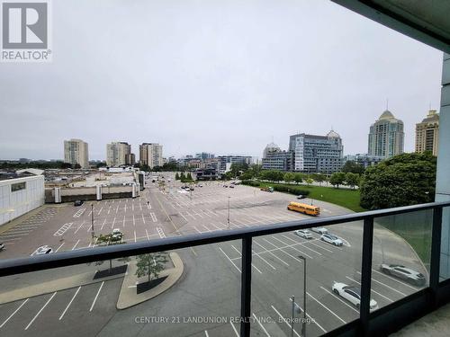 301 - 2885 Bayview Avenue, Toronto (Bayview Village), ON - Outdoor With View