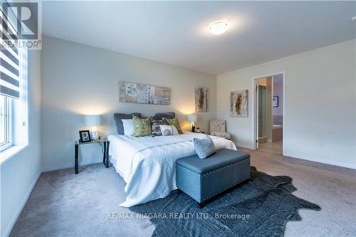 2 Froggy Drive, Thorold, ON - Indoor Photo Showing Bedroom