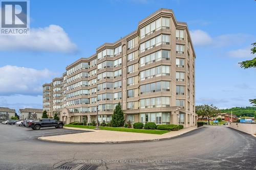 511 - 495 8 Highway, Hamilton, ON - Outdoor With Facade