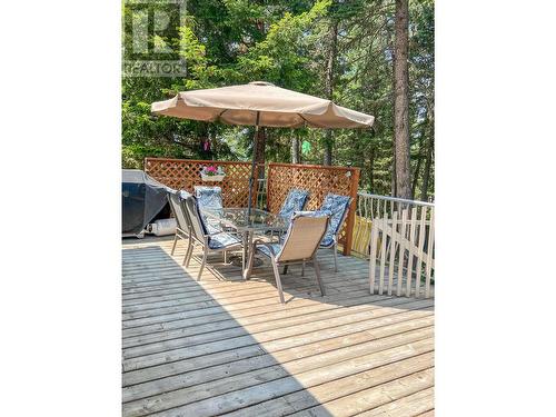 4827 Kitwanga Drive, 108 Mile Ranch, BC - Outdoor With Deck Patio Veranda