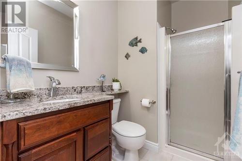 3-piece main floor bathroom - 1854 Springridge Drive, Ottawa, ON - Indoor Photo Showing Bathroom
