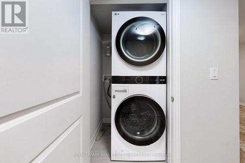 22 Bounty Avenue, Thorold, ON - Indoor Photo Showing Laundry Room