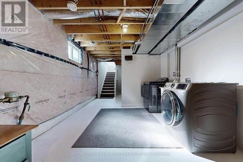 22 Bounty Avenue, Thorold, ON - Indoor Photo Showing Laundry Room